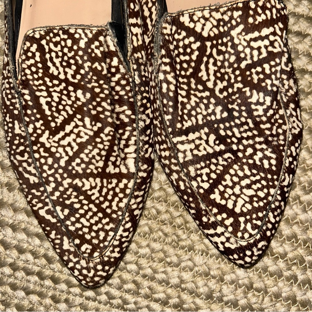 Bleecker & Bond Patterned Brown and White Flats - Picture 3 of 4